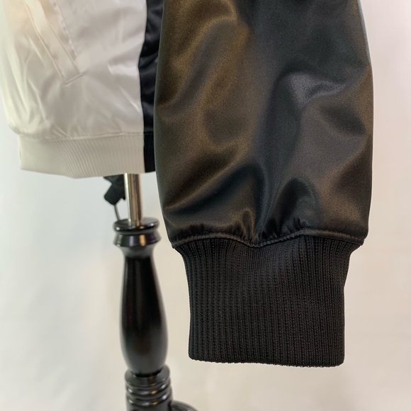 Nike Air Jordan Retro 11 Full Zip Bomber Jacket - Picture 4 of 8